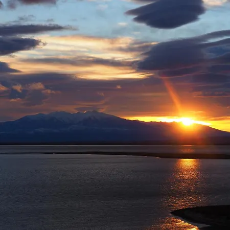 Avec Loggia En Front De Et Superbe Vue Le Barcarès
