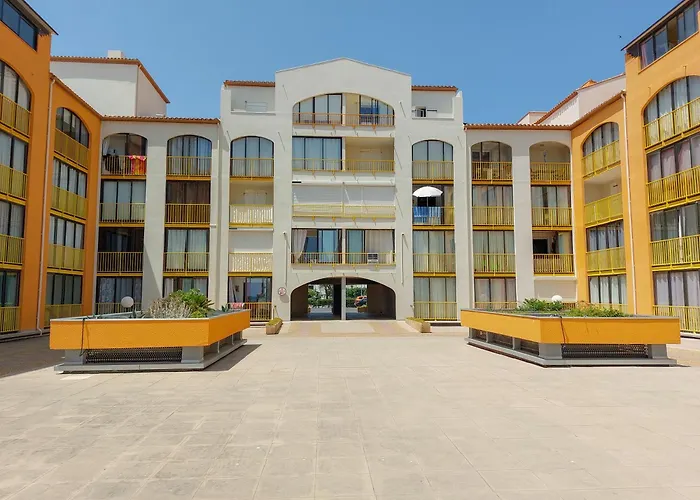 Avec Loggia En Front De Et Superbe Vue Le Barcarès